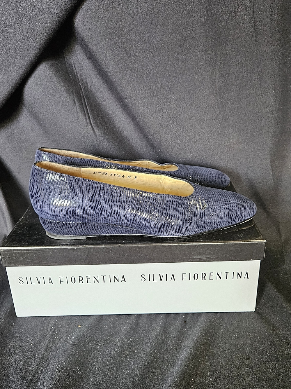 S02 Sulvia Florentina Navy Textured Leather Women's Slip-On Flats Sizw 38